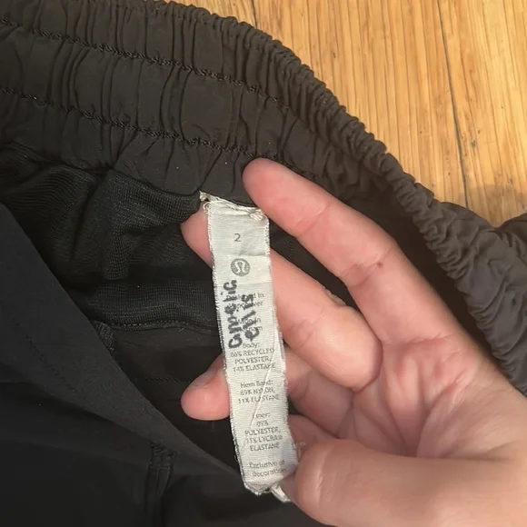 lululemon athletica Black Women's Athletic Shorts - Picture 2 of 3